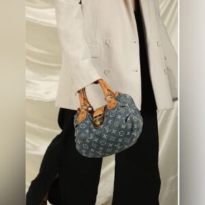 2006 Louis Vuitton Denim Pleaty Handle
Bag